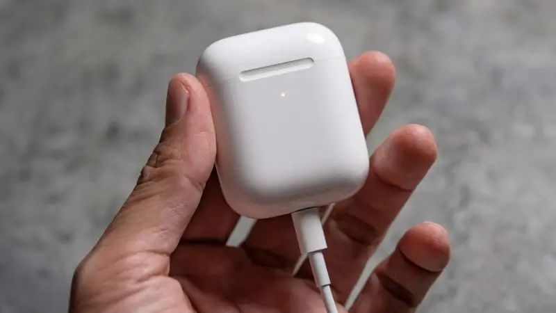 Sạc pin đầy đủ cho Airpod